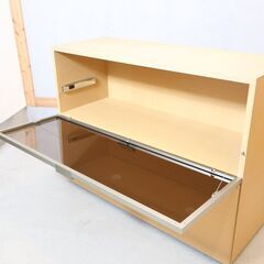 arflex(アルフレックス)のC.C.09 セレクタブルボックス 2段キャビネットです。シンプルモダンなデザインのサイドボードをスタイリッシュなインテリアに。飾り棚やリビングボードなどにもオススメ♪