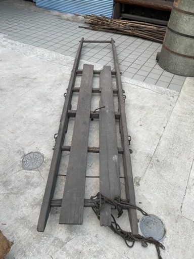 第八車の荷台