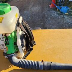 ⭐共立⭐　　背負い肥料散布機