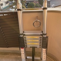伸縮脚立、梯子