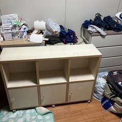 収納家具