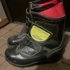 舗装靴23.5〜24cm。1回使用。