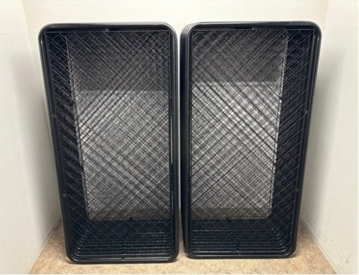 アメリカンフェンス　ブラック　カルフォルニア　網　仕切り　ハンガーラック　27枚x3500円　数枚購入可能　９００ｘ１８００ｍｍ アメリカンフェンス ブラック カルフォルニア 網 仕切り ハンガー