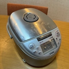 タイガー炊飯器 JKH-A100