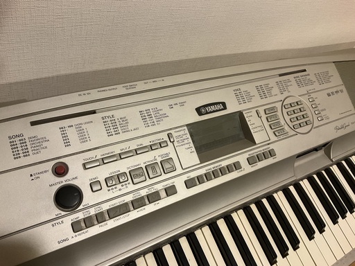 電車ピアノ　YAMAHA Portable Grand DGXー500