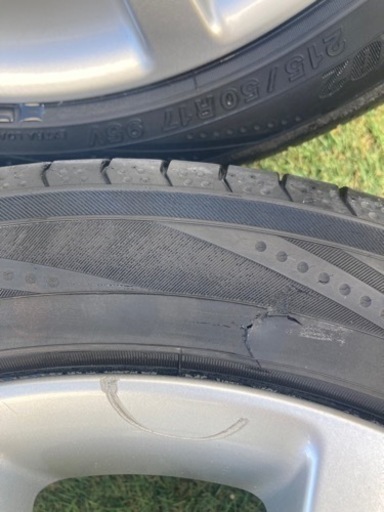 決まりました。プリウスα純正アルミとタイヤ (うえっずん) 新原の  