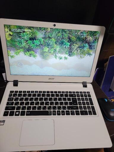 モニター薄型　メモリ8GB