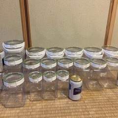 保存容器１７個（プラスチック製）