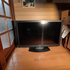 【引き取り限定（横浜市緑区）】42型液晶テレビ　録画機能あり。