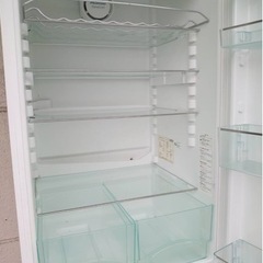 定価50万【美品】Miele ミーレ ドイツ製 冷凍冷蔵庫 海外製 100V 家庭用