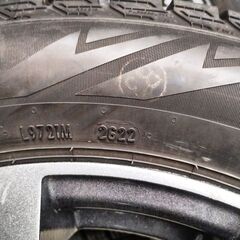 2022年 2020年 ﾋﾟﾚﾘ 横浜ｽﾀｯﾄﾞﾚｽ＆ｱﾙﾐﾎｲｰﾙ 4本