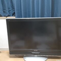 REAL37型テレビ。