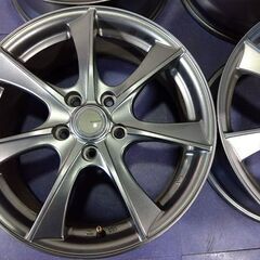 17インチ【富山】人気のガンメタ色 LEBEN レーベン【車検対応】ヴェゼル CR-V オデッセイ ステップワゴン レヴォーグ アウトバック 中古4本