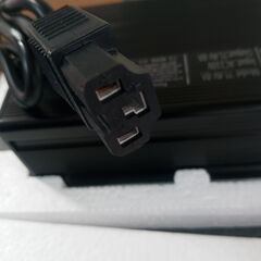 リン酸鉄リチウム電池充電器 71.4v 8A　新品未使用