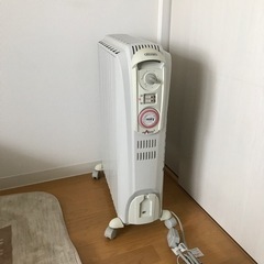 デロンギ　オイルヒーター