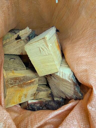 薪 DIY 木材 素材 生木 (ケンメリ) 東大阪のその他の中古あげます・譲ります|ジモティーで不用品の処分