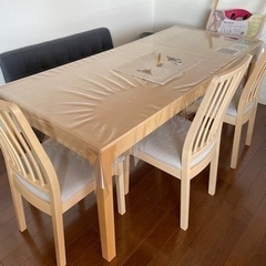 IKEAダイニングテーブル・椅子4点セット