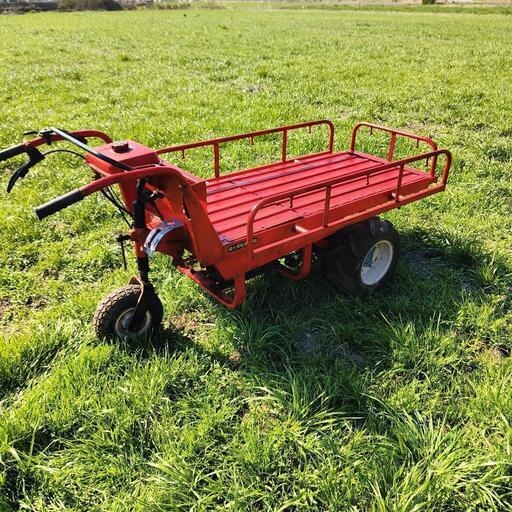 運搬車　最大積載250kg 最大3.5馬力　ガソリンエンジン