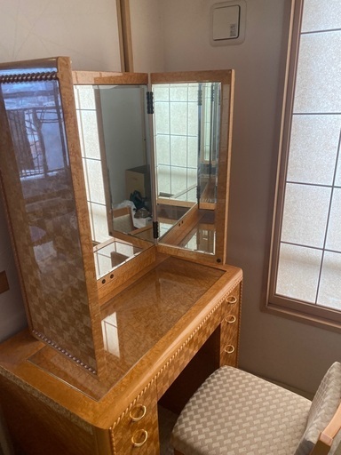 オシャレ高級化粧台