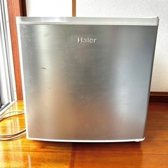 【お取引中】 Haier ミニ冷蔵庫
