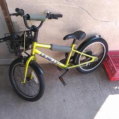 幼児用自転車　　18インチ　補助輪付き