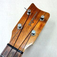 Kamaka HF-2（？） ウクレレ コンサート カマカ 弦楽器 ハードケース付き ハワイ UKULELE 4弦 札幌市 中央区 南12条