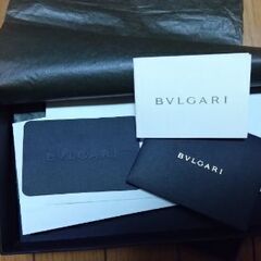 今日のみ、BVLGARIラウンドファスナーほぼ未使用
