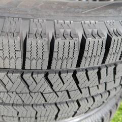 【引取限定】215/65R16 BLIZZAK VRX2 スタッドレス
