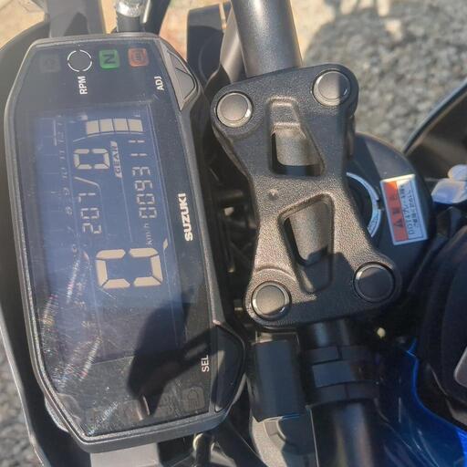スズキGSX-S125