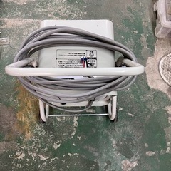 業務用　電気ファンヒーター