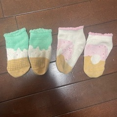 子供用靴下　9〜14センチ