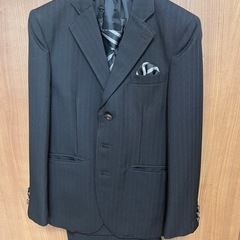 スーツ(150サイズ)