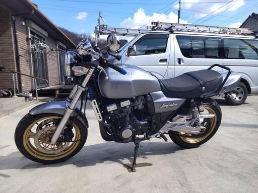 インパルス　スズキ　400cc　バイク
