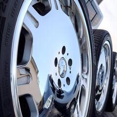 アミスタッド 19インチホイールタイヤセット最終値下げ