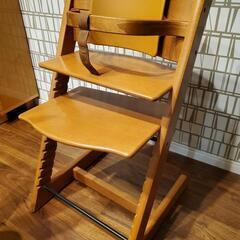 ストッケ トリップトラップ 木製椅子
