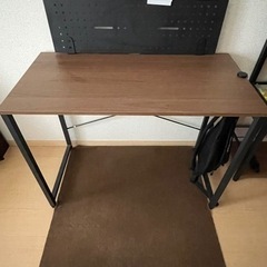 一人暮らし用木製テーブル