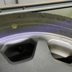 スタッドレスタイヤ　ホイル付き