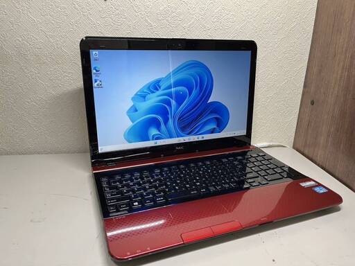 【成約済み】☆格安☆整備済みノートパソコン新品SSD\u0026メモリ8GB搭載でサクサク動きます！windows11アップグレード済！パソコン初心者の方にもおすすめ✨