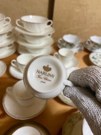 GIVENCHY ティーセット 2客用 カップ＆ソーサー ティーポット ミルク