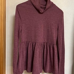 女の子用🎀ボルドーの長袖カットソー🎀120くらい