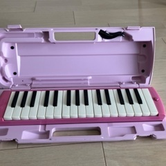 ピンク　ヤマハピアニカ　鍵盤ハーモニカ