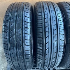 215/60R17  ヨコハマ　BluEarth 4本セット