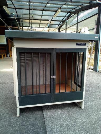 【美品】屋内使用　犬小屋　スチール犬舎　アイリスオーヤマ　SL-100W　ケージ　ハウス　大型犬