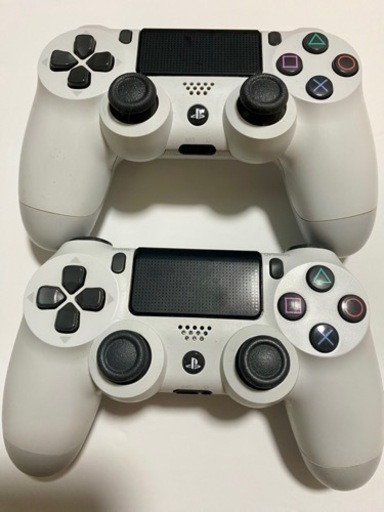 PlayStation4/500GB/薄型PS4/CHU2100A/純正コントローラー2つ付き PlayStation4/500GB/薄型PS4/CHU2100A/純正コントローラー2つ付き