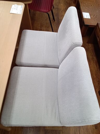 カリモク 肘付椅子 2脚 取付無料！カリモク家具 cu41 天然木ナチュラル