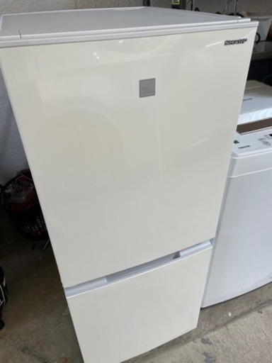 高年式　シャープノンフロン冷凍冷蔵庫/SJ-15E8-KW/2021年製