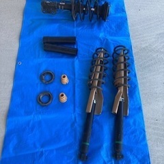 30プリウス後期純正サスペンション