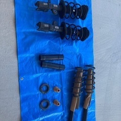 30プリウス後期純正サスペンション