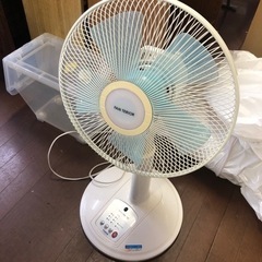 扇風機　yuasa yt-3208nr ホワイト　