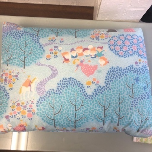 ピヨ丸クッションケット　ブルー　美品　ひざ掛け　ポンチョ　ブランケット　かわいい